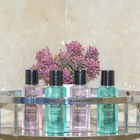 Moraceae Lovely Apartment ティラナ エクステリア 写真