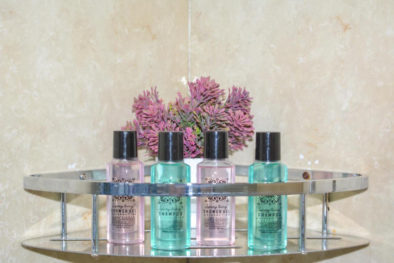 Moraceae Lovely Apartment ティラナ エクステリア 写真